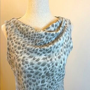 J. McLaughlin Leopard Print Sheath Dress Size XS Gray/White Sleeveless Zip Back